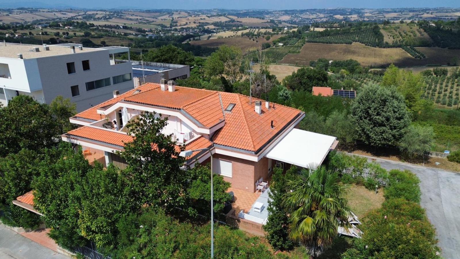 La Principessa Nera B&B Ostra 外观 照片